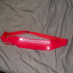 Lululemon Fast and Free Running Belt Red Hot Adjustable Reflective L/XL
